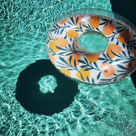Studio De Charme En Provence, Piscine Et Jacuzzi Partages Le Luc Luaran gambar